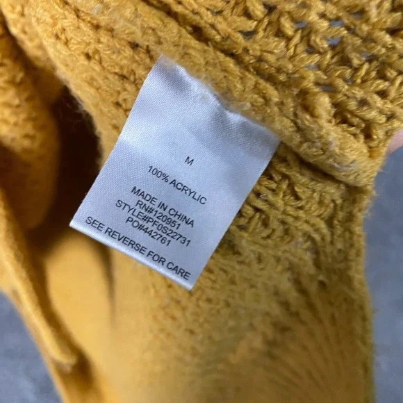 Pink Rose Sweater Women's Medium Pullover Yellow Knit 100% Acrylic Adults M - Picture 4 of 8